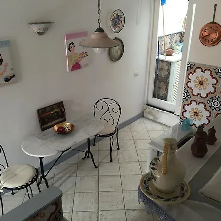 Casa Tonina * Carloforte (Isola di San Pietro)