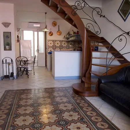Casa Tonina *